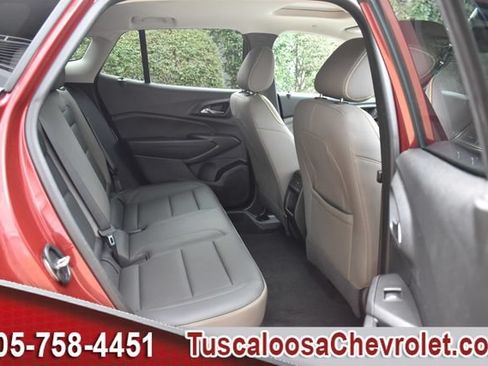 Used 2024 Chevrolet Trax ACTIV w/ Sunroof Package FWD image 24