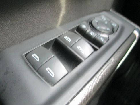 Used 2022 GMC Sierra 2500 AT4 w/ Gooseneck/5TH Wheel Package image 24