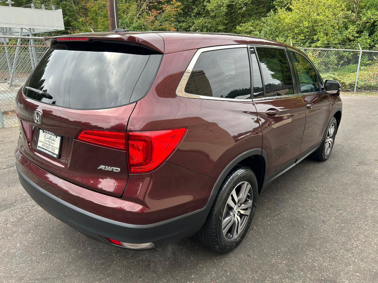 Used 2017 Honda Pilot EX-L image 5