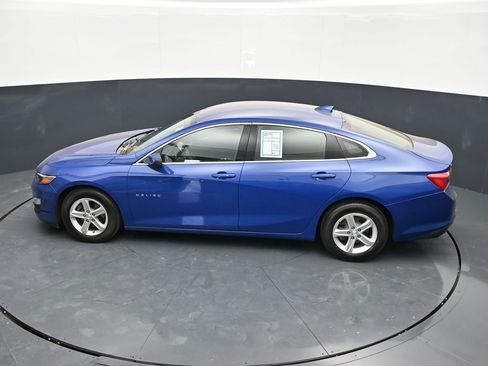 Used 2023 Chevrolet Malibu LT FWD image 16
