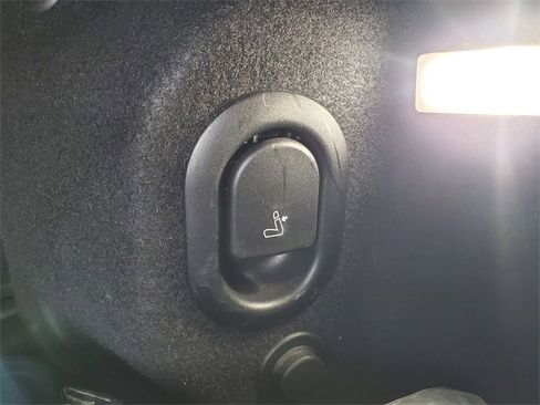 Used 2022 MINI Cooper John Cooper Works w/ Premium Package image 8