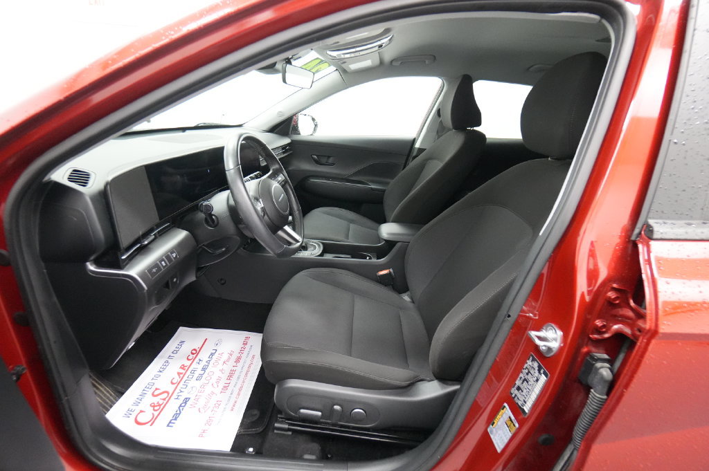Used 2024 Hyundai Kona SEL AWD/4WD image 14
