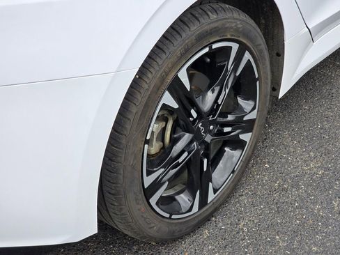 Used 2023 Kia K5 GT-Line w/ GT-Line Premium Package FWD image 8