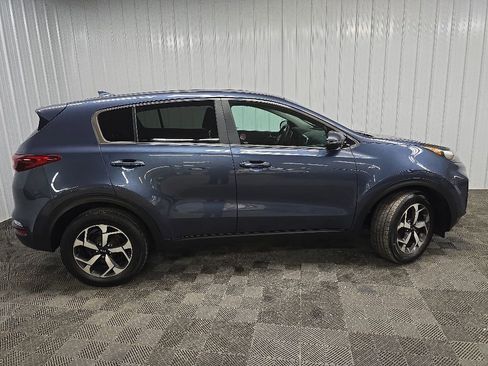 Used 2020 Kia Sportage LX w/ LX Popular Package AWD/4WD image 2