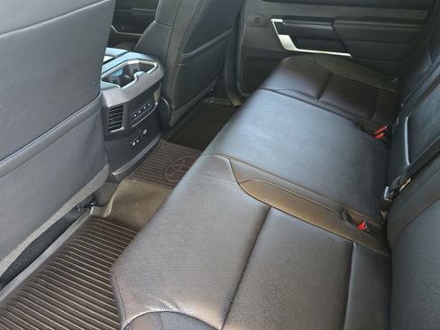 Used 2024 Toyota Tundra Platinum AWD/4WD image 12