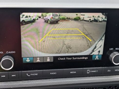 Used 2024 Honda CR-V EX image 12