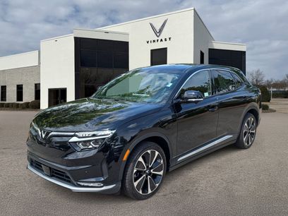 New 2025 VinFast VF 8 Plus