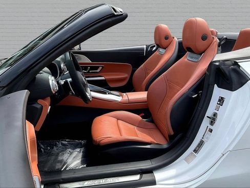 Used 2022 Mercedes-Benz SL 55 AMG 4MATIC image 20