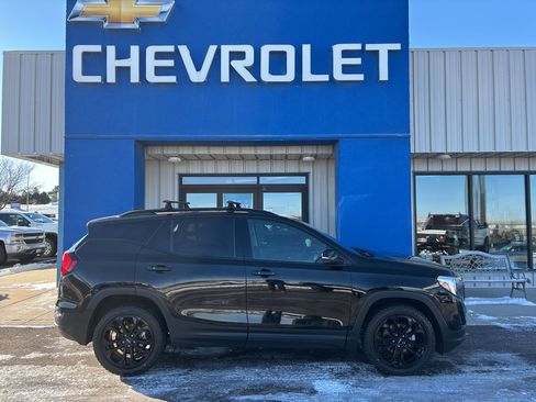 Used 2021 GMC Terrain SLT w/ Infotainment Package II image 5