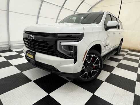 New 2025 Chevrolet Suburban RST w/ RST Capability Package image 1