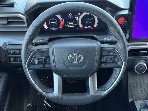 Used 2024 Toyota Tacoma TRD Sport image 18