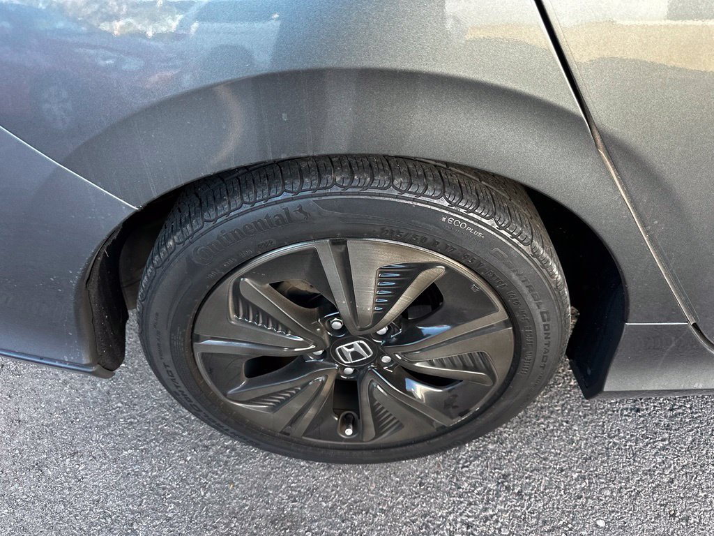 Used 2018 Honda Civic EX-L image 24