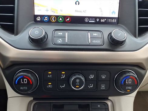 Used 2022 GMC Acadia Denali w/ Denali Technology Package image 22