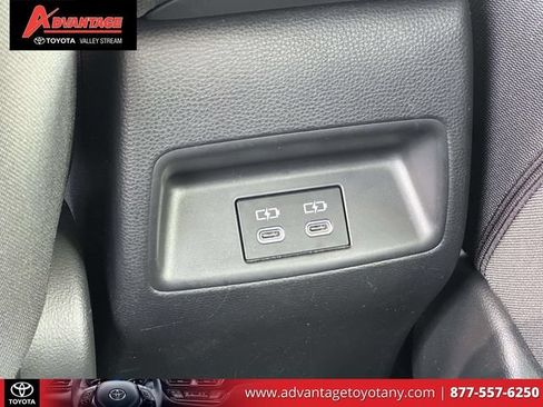 Used 2024 Toyota Corolla LE FWD image 16
