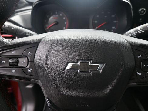 Certified 2024 Chevrolet Trax RS w/ Sunroof Package image 16