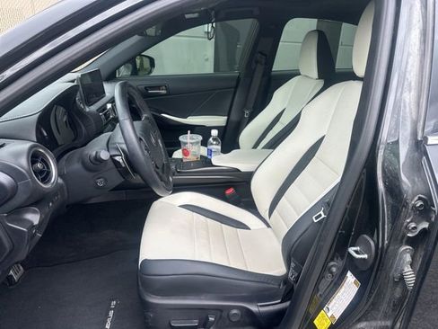 Used 2022 Lexus IS 350 F Sport image 11