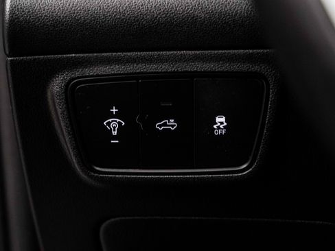 Used 2024 Hyundai Santa Cruz Limited image 32