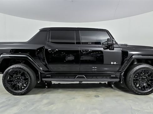 Used 2026 GMC Hummer EV 4x4 Crew Cab image 11