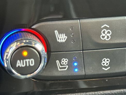 Certified 2024 Buick Enclave Avenir AWD/4WD image 15