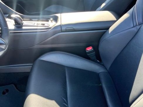 Used 2023 Toyota Crown w/ Carpet Mat Package (TMS) AWD/4WD image 12