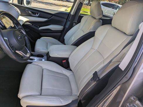 Used 2022 Subaru Ascent Limited w/ Technology Package image 19