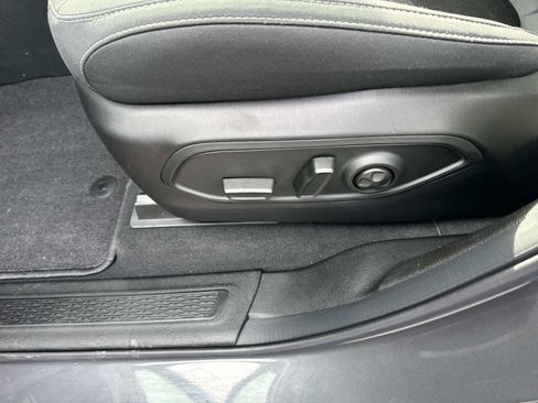 New 2025 Jeep Grand Cherokee L Laredo w/ Luxury Tech Group I image 28