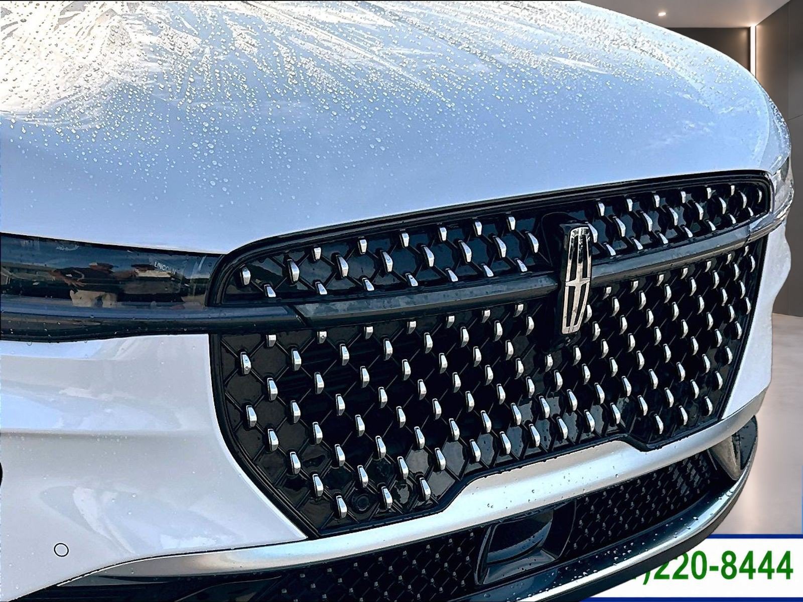 Used 2024 Lincoln Nautilus Premier AWD/4WD image 34