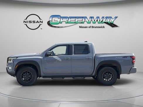 Used 2023 Nissan Frontier PRO-4X w/ Pro-4X Premium Package AWD/4WD image 4