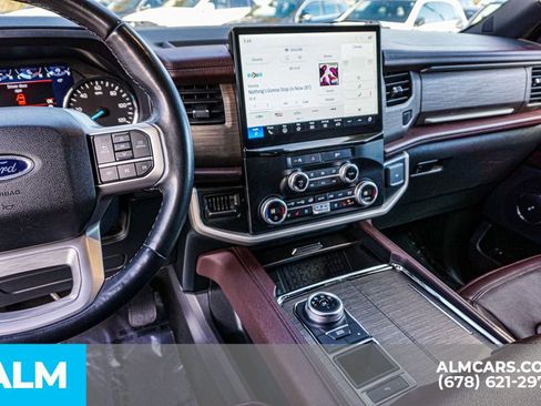 Used 2024 Ford Expedition Max Limited image 35