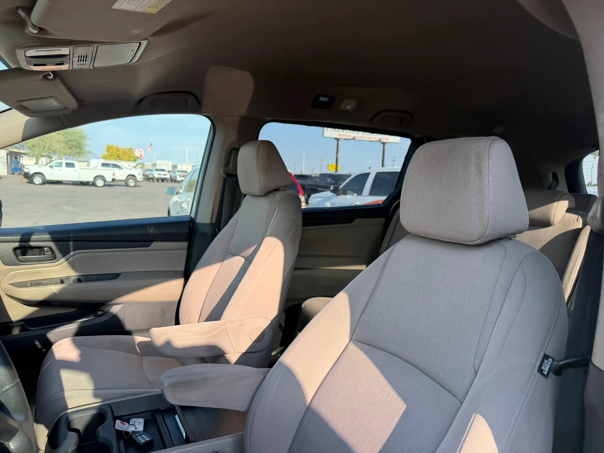 Used 2018 Honda Odyssey EX image 19