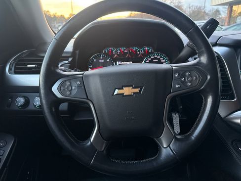 Used 2019 Chevrolet Tahoe LT image 27