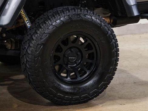 Used 2020 Jeep Gladiator Rubicon AWD/4WD image 43