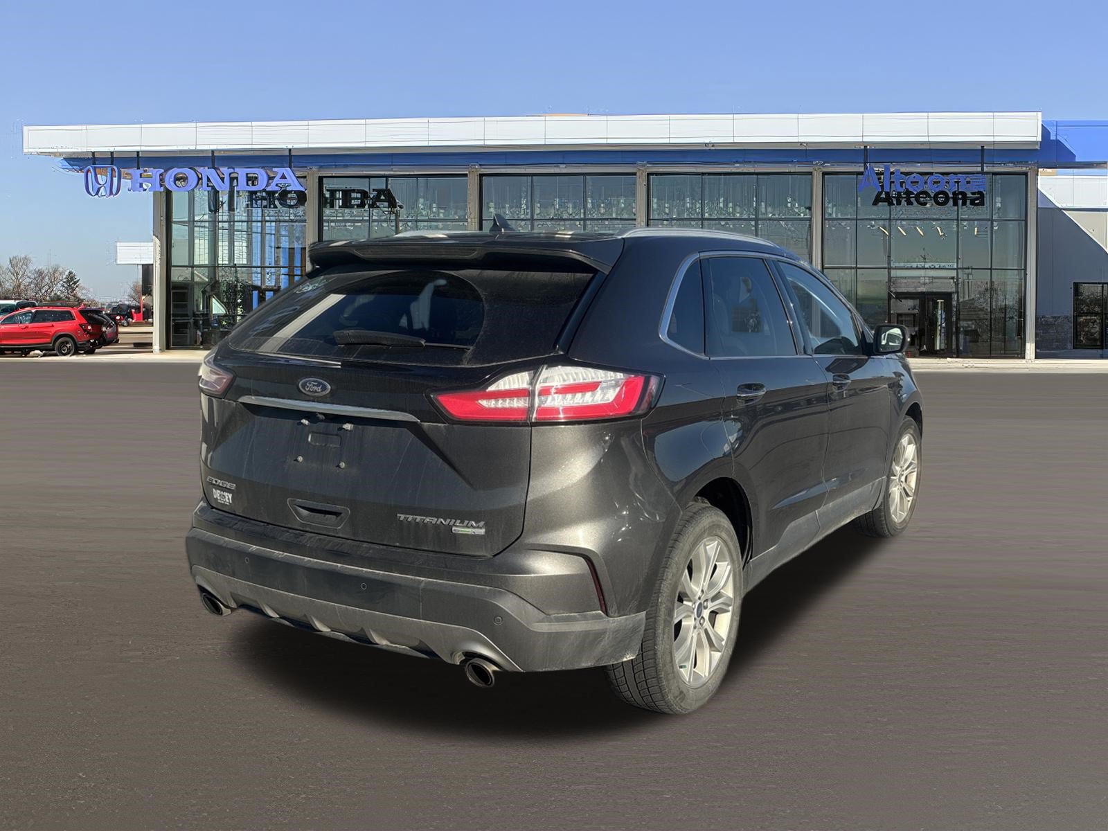Used 2019 Ford Edge Titanium AWD/4WD image 5