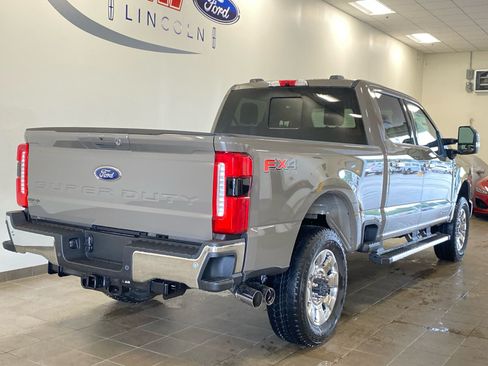New 2026 Ford F250 Lariat w/ Chrome Package AWD/4WD image 7