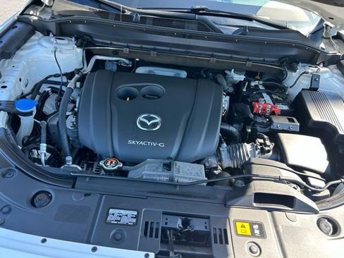 Used 2020 MAZDA CX-5 Touring image 11