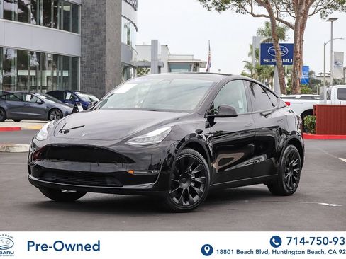 Used 2023 Tesla Model Y AWD image 1