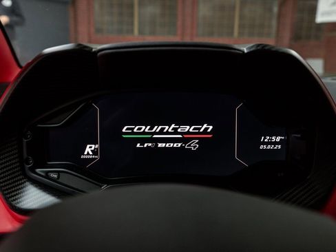 Used 2022 Lamborghini Aventador Countach AWD/4WD image 46