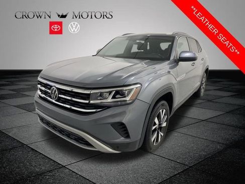 Used 2020 Volkswagen Atlas Cross Sport SEL image 3