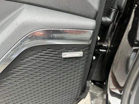 Used 2024 Chevrolet Traverse RS AWD/4WD image 18