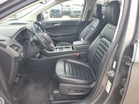 Used 2023 Ford Edge SEL image 15