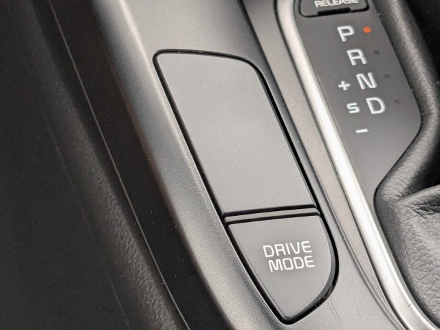 Certified 2025 Kia Soul LX w/ LX Technology Package FWD image 24