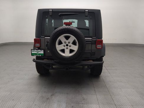 Used 2017 Jeep Wrangler Sport w/ Quick Order Package 24S AWD/4WD image 7