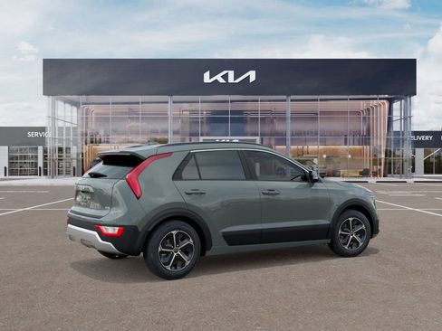 New 2026 Kia Niro EX image 6