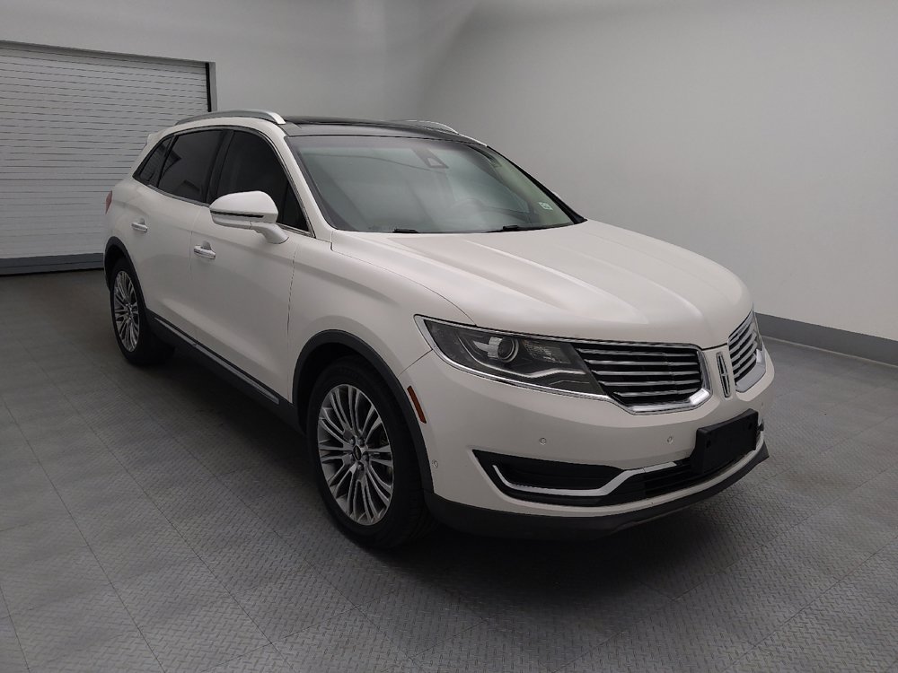Used 2016 Lincoln MKX Reserve w/ Technology Package FWD image 13