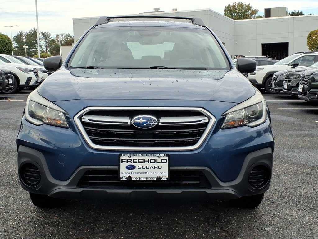 Used 2019 Subaru Outback 2.5i AWD/4WD image 2