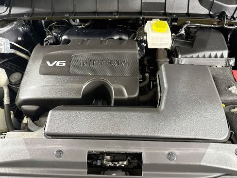 Certified 2022 Nissan Pathfinder SV w/ SV Premium Package AWD/4WD image 37