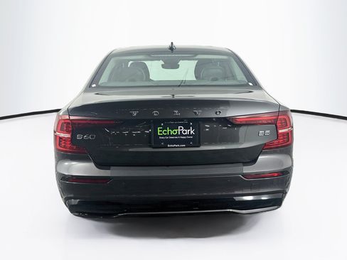 Used 2024 Volvo S60 B5 Core FWD image 7