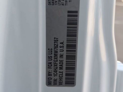 Used 2021 Jeep Wrangler Unlimited Rubicon image 39