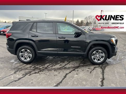 New 2026 GMC Terrain Elevation w/ Technology Package II image 2