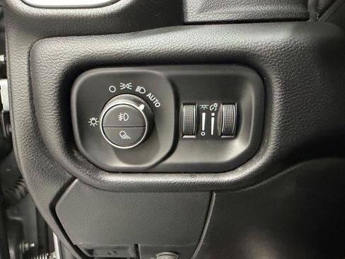 Used 2020 RAM 2500 Big Horn w/ Level 1 Equipment Group AWD/4WD image 21